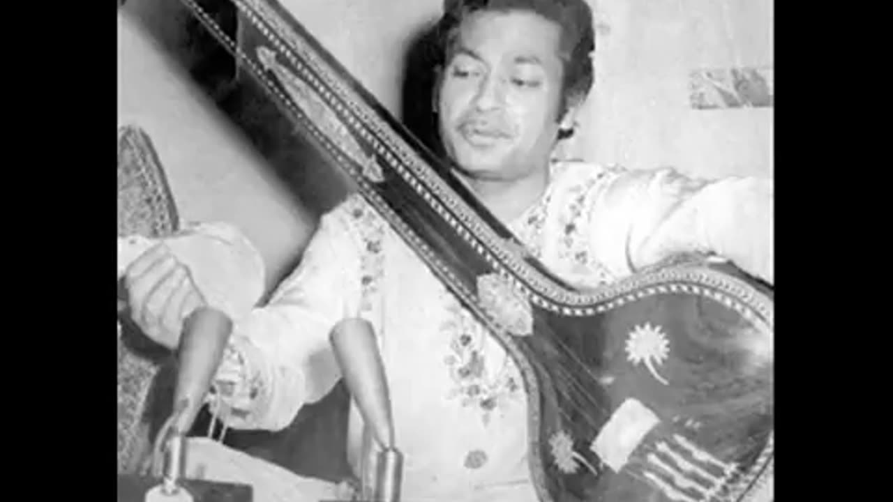 The Best Of Ustad Amanat Ali Khan, Ghazal- Insha Ji Utho Ab Kooch