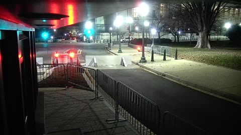 0813USCG00K24NorthBarricadePlaza_2021-01-05_02h40min00s573ms.mp4