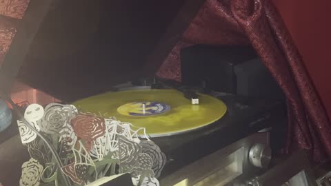 #Listening to #NaturesLight by #BlackmoresNight on #Vinyl #HeavyMetal #Metal #Rock #VinylAddict #Vi
