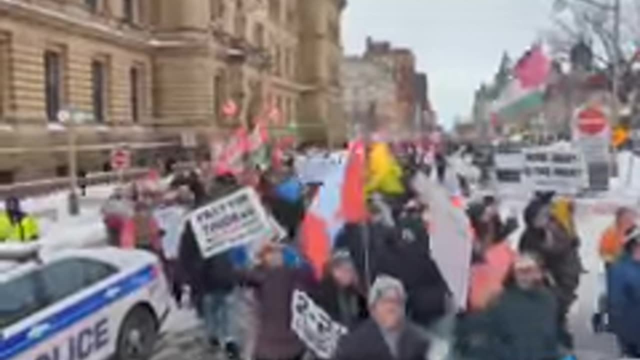 HUGE crowd Rally in Ottawa today demanding Justin Trudeau step down ·