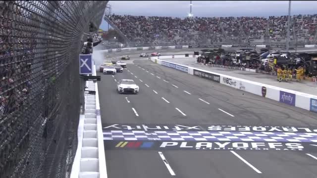 Ross Chastain's video game move to advance to the Championship 4 | NASCAR