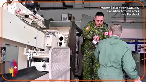Ukrainians Training on a Leopard 2 Rig in Canada
