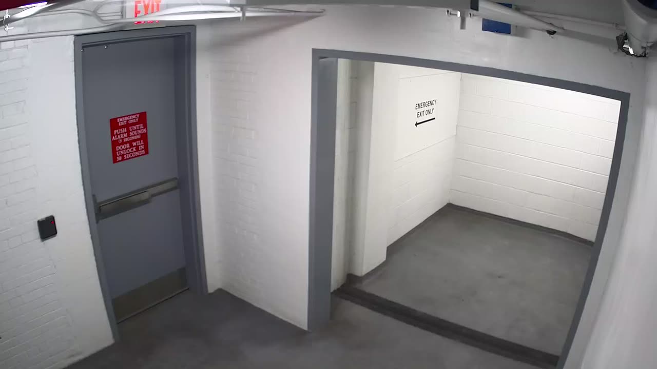 6133RHOBG2G208BLobby8_2021-01-06_17h20min02s417ms.mp4