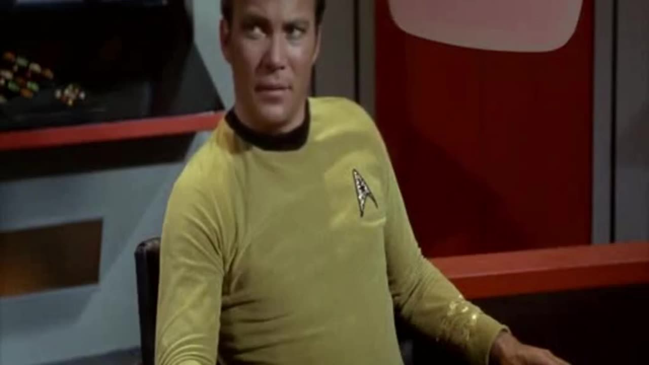 Fascinating! Captain Kirk Shares 5 Pointless Facts!