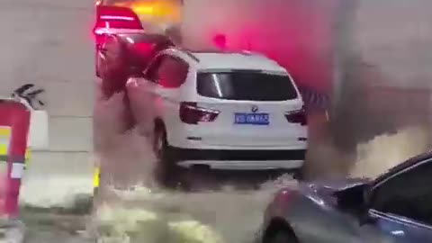 It is raining a lot