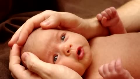 The baby was paralyzed! The doctor recommended a dog. Everyone was surprised by her actions!