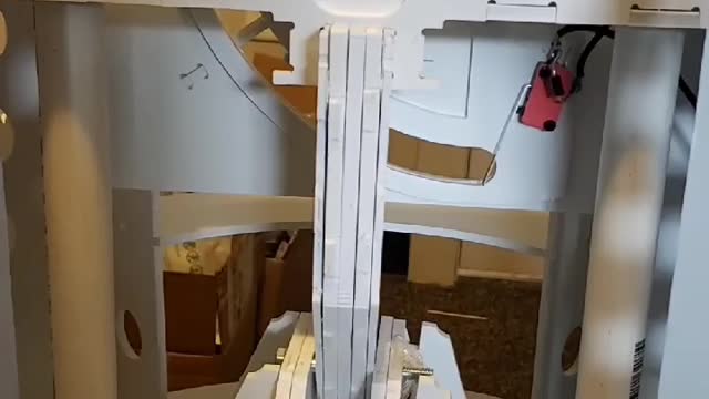 R2-D2 Center Leg Transition
