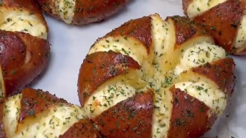 Cream cheese-stuffed garlic bagels