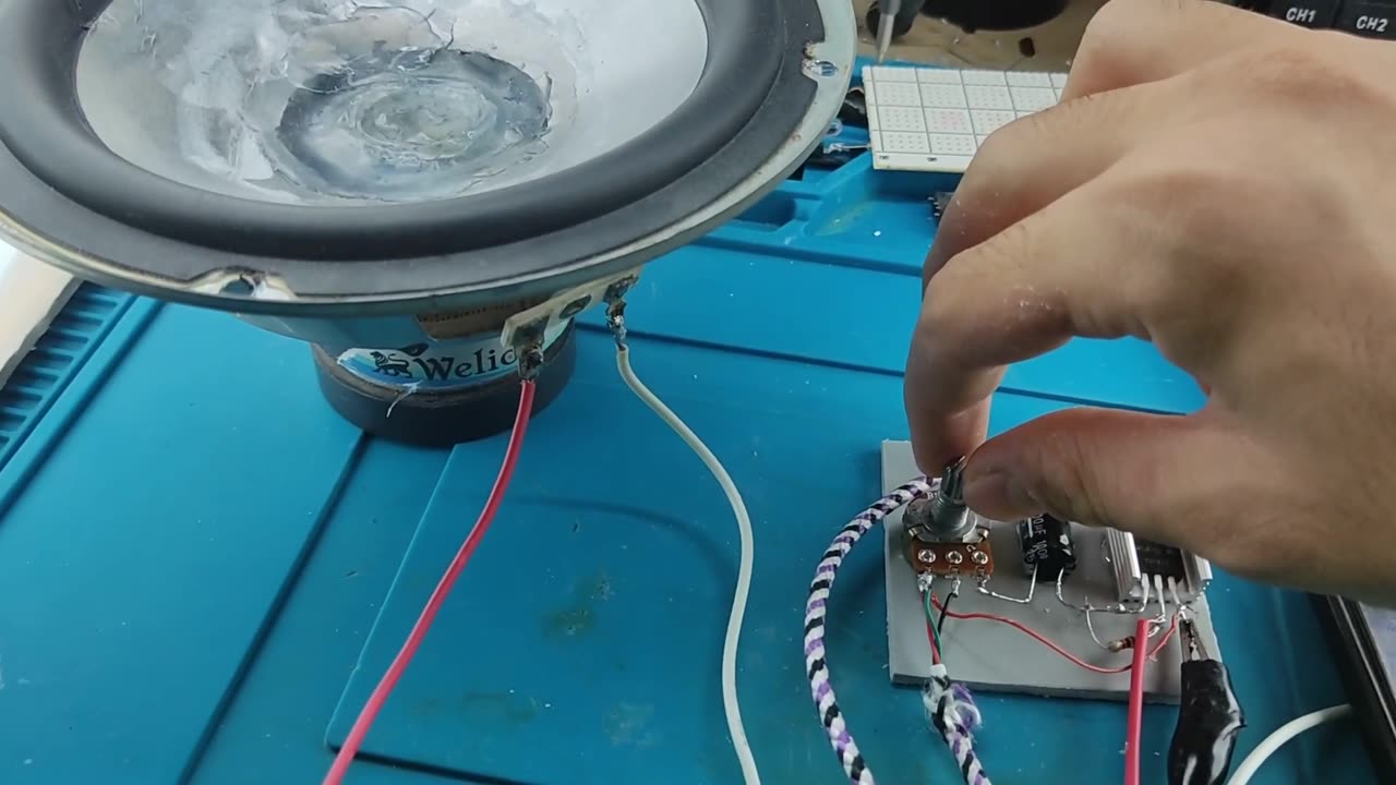 How to made mini amplifier