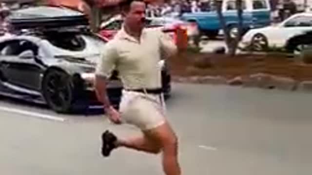 I raced a Bugatti on foot and won #fast