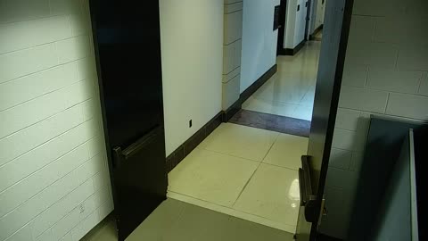 7046CVCLLElevator#3Lobby_2021-01-06_11h00min01s290ms.mp4