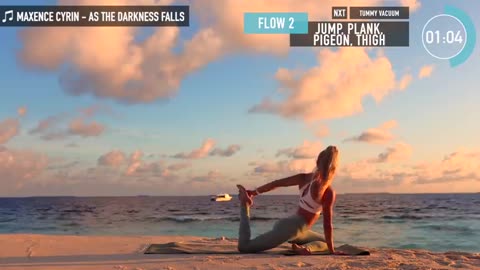 10 MIN YOGA FLOW - for Full Body Strength & Flowy Stretching I Pamela Reif