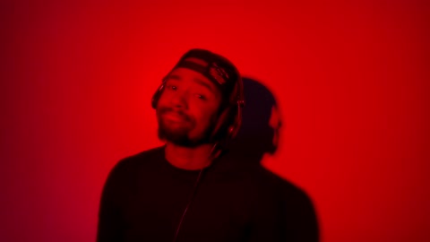 Von Tae - Gotta Move On (Remix)