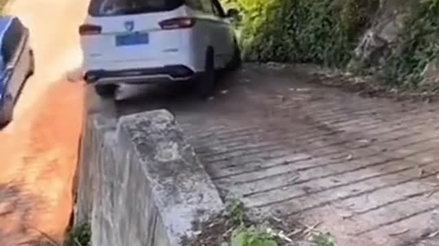 A 97,000 point turn 😱 #driving #car #shoutoutot (via unknown)