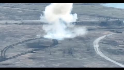 Destruction of the Russian T-72 tank with a Javelin in the direction of Donetsk