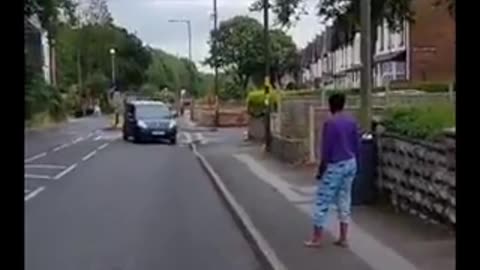 Just a "new normal" Tuesday afternoon in "modern London".