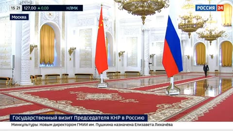 The meeting between Putin and President of China Xi Jinping began in the Kremlin.