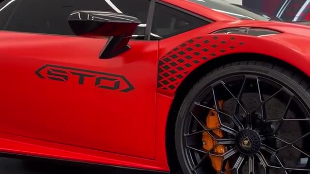 2022 Lamborghini Huracan STO in Arancio Xanto Matt over a Nero Cosmus interiorš„