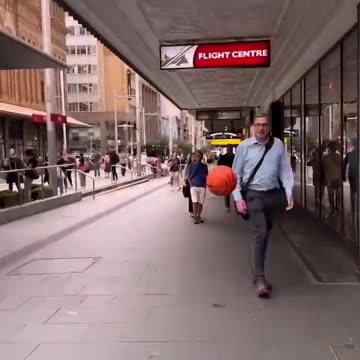 Rating Strangers Shots (Crazy Fail compilation) 😭🏀