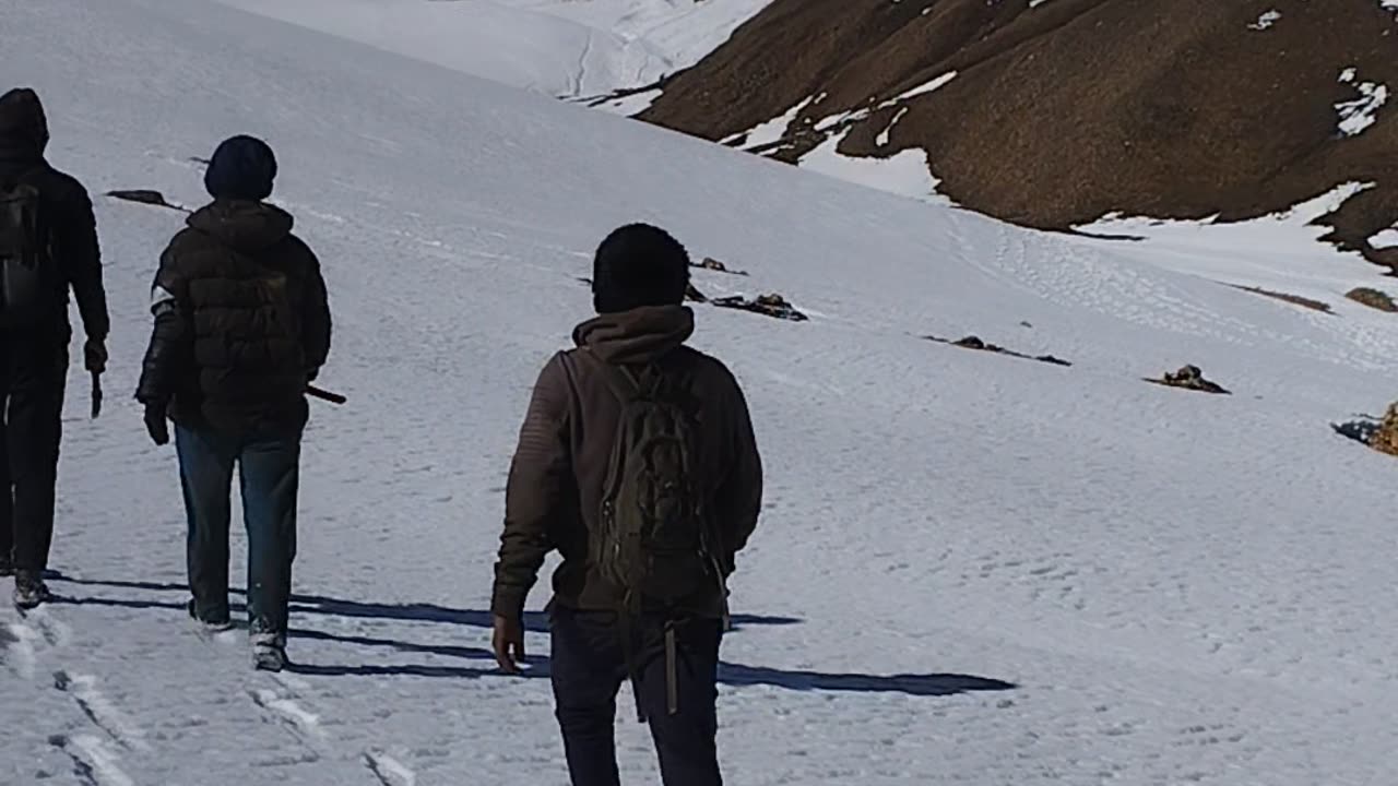 Dolpa mountain snow