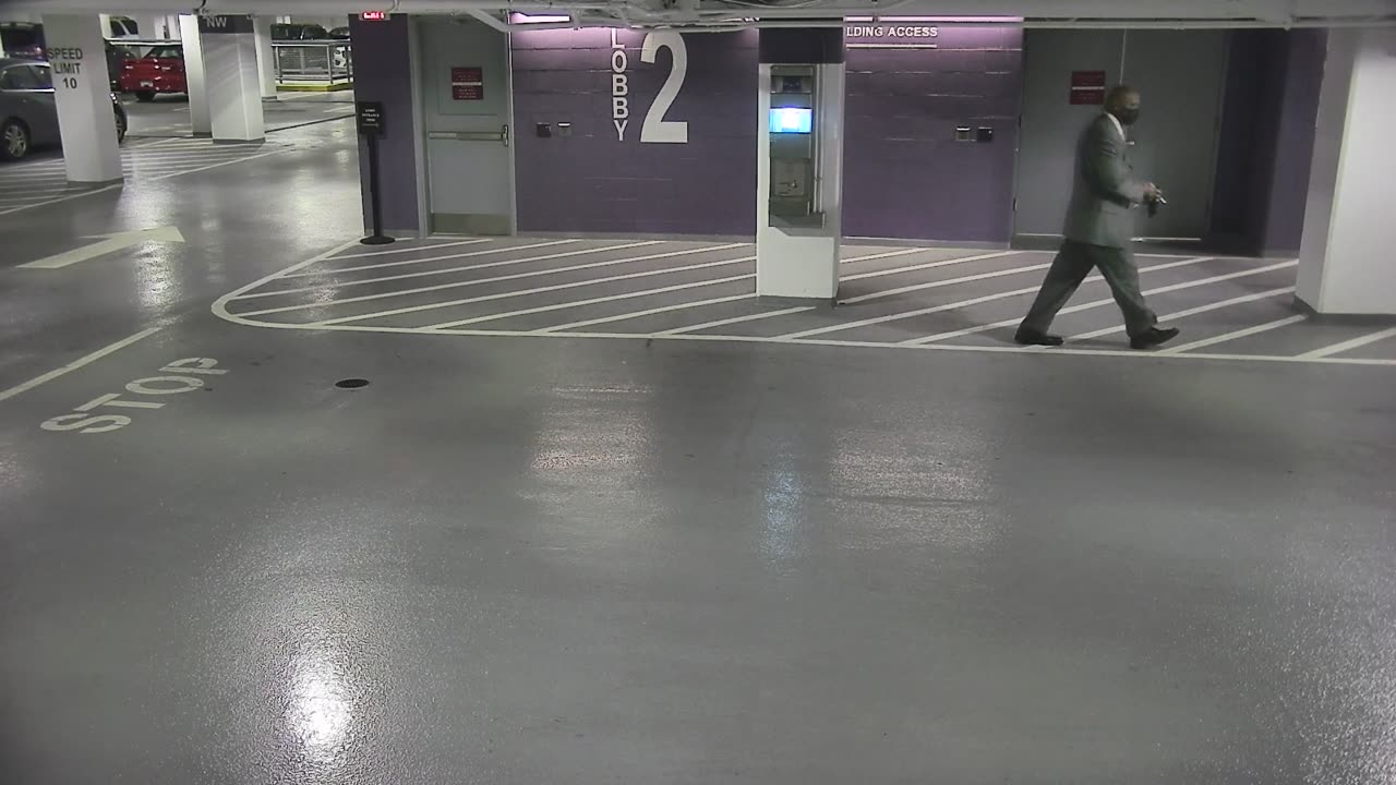 6178RHOBG3G302DLobbyEntry_2021-01-06_18h57min52s053ms.mp4