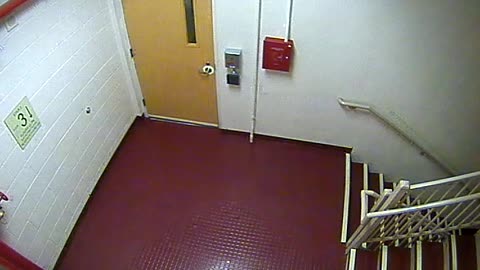 8401OHOB03Stair2_2021-01-06_21h05min14s983ms.mp4