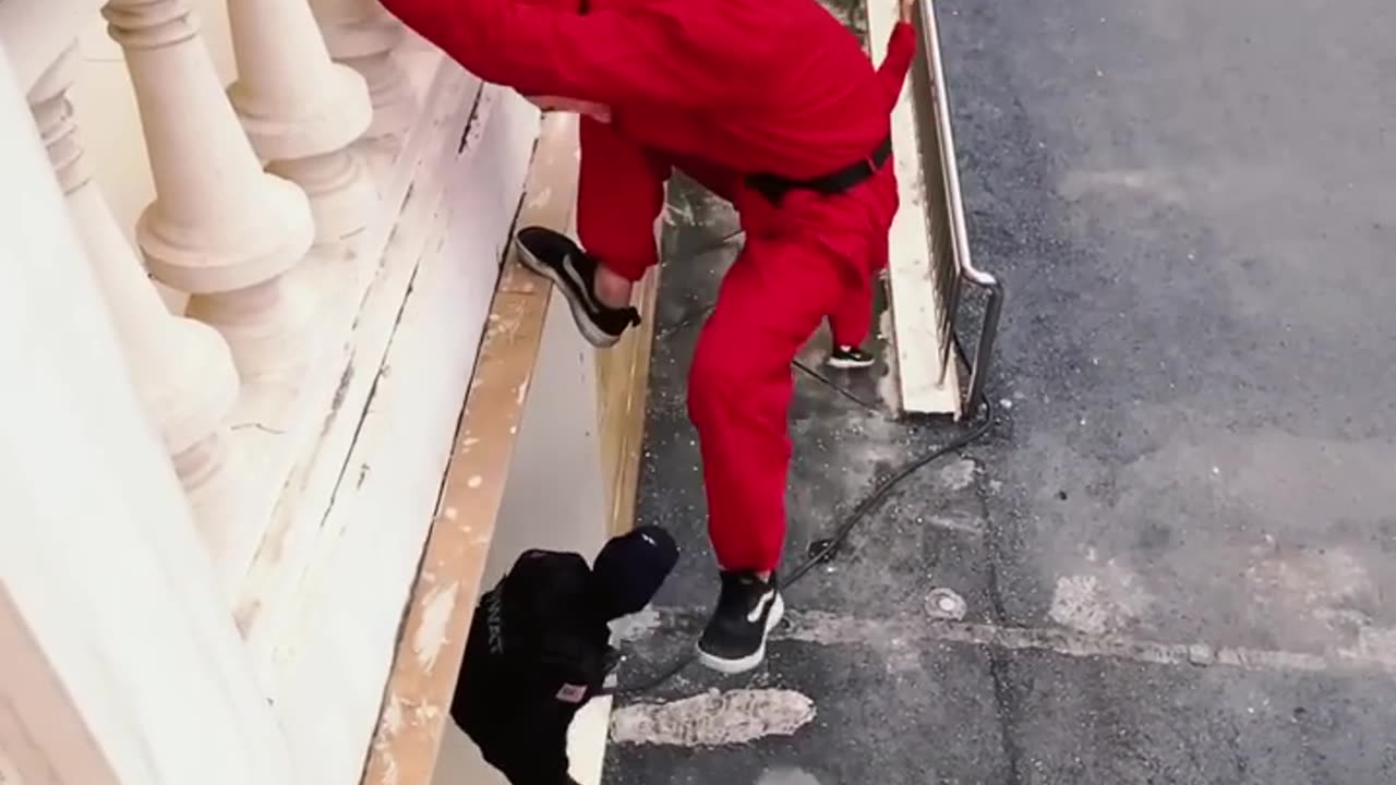 Money Heist vs Police __ 9.0 _parkour _moneyheist _police _escape