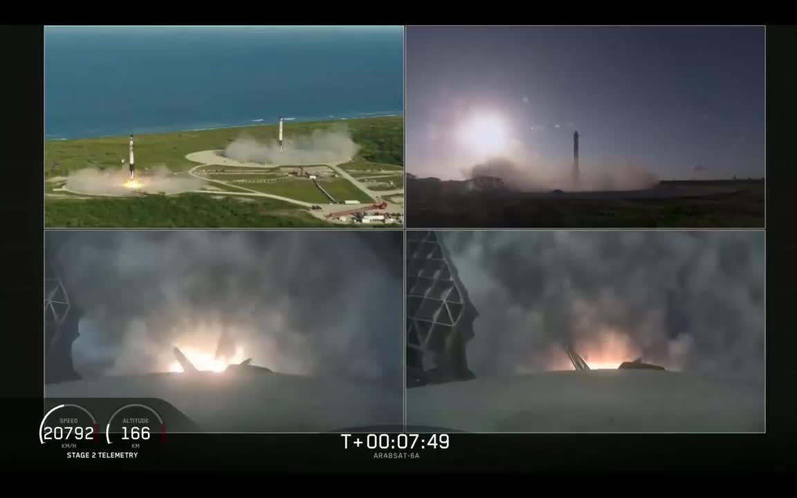 Falcon Heavy Boosters Landing