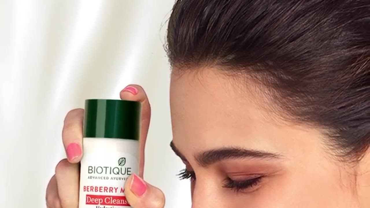 Biotique Berberry Milk Makeup Remover: Gentle Elegance