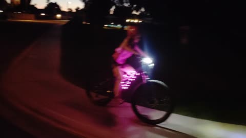 Neighborhood MTB - night light