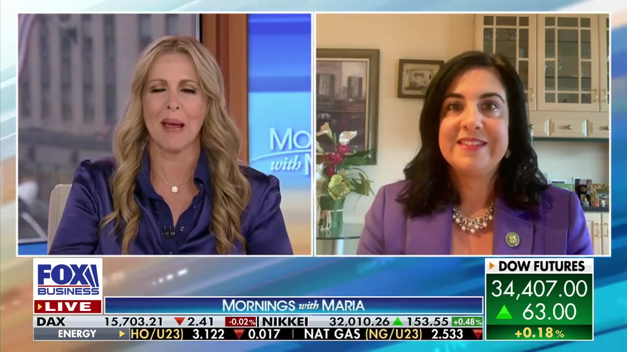 NYC mayor begs Biden to declare migrant crisis as state of emergency