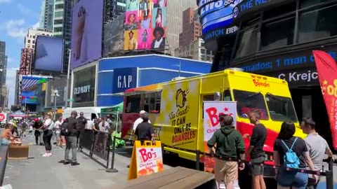 {4k}WALK times Square NEW YORK City UAS 4k travel video travel vlog 💖