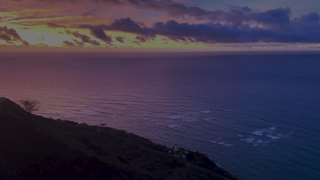 Chasing a Sunrise at Diamond Head