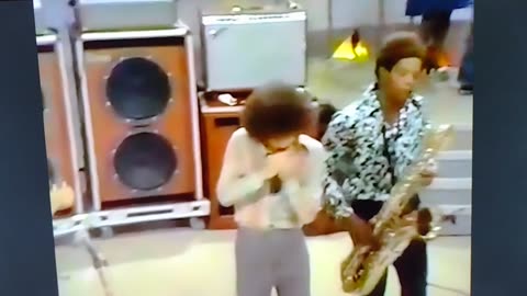 War Low Rider 1971 Live Soul Train