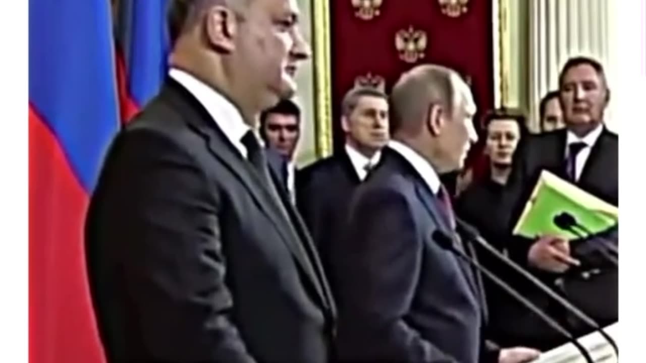 Putin > Trump