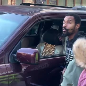 Driver gets pissed at Pro-Palestinian protesters: