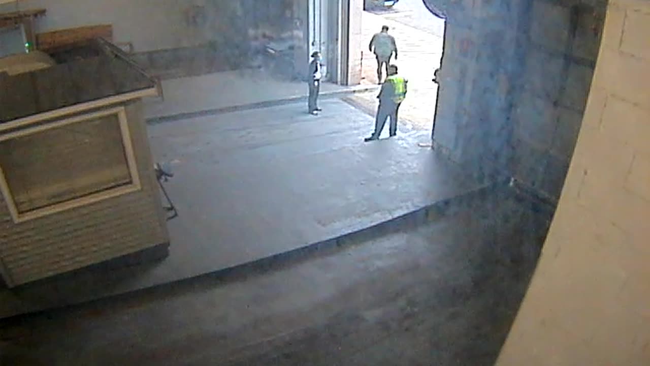 3140RHOBSBCStLoadingDock_2021-01-06_10h00min02s843ms.mp4