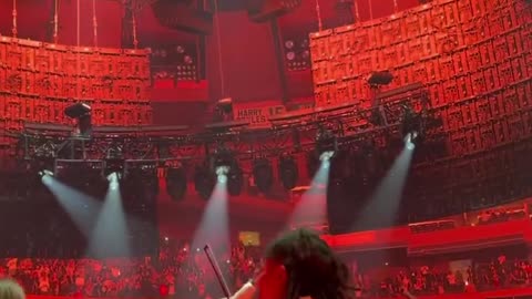 BLACK COFFEE receives love from Crowd at end of His Madison Square Garden show