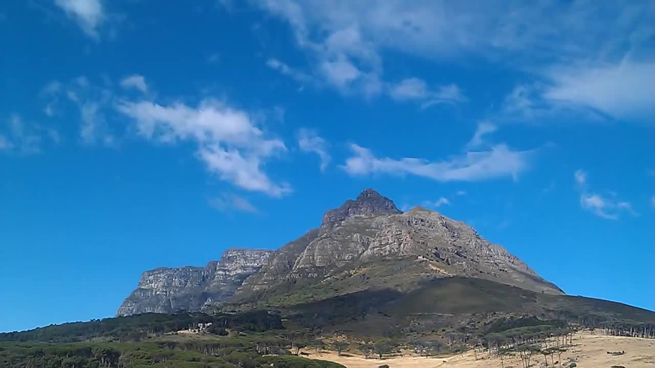 Time-lapse of Clouds over Table Mountain - Devil's Peak Cape Town