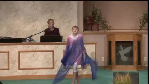 Worship Flag Dance - Winter Worrell dancing to Oceans by Hillsong 10 9 2016