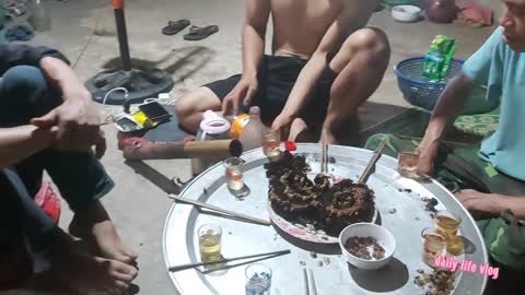 The fruits of everyone who goes into the forest to catch earth bees