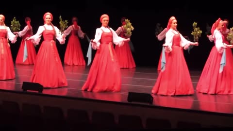 Russian Berezka Dance - Just Beautiful