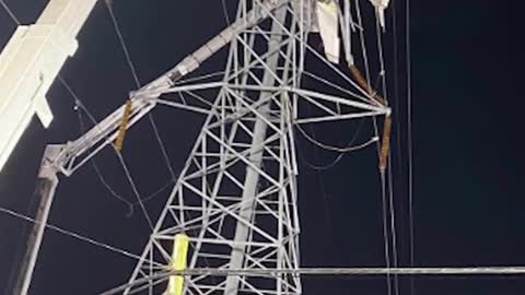 A small plane dangled 100 feet in the air after hitting a power tower in Maryland