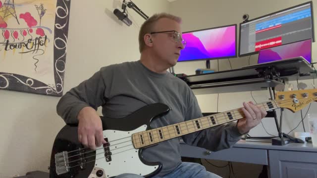 The Metro - Berlin - Bass Cover