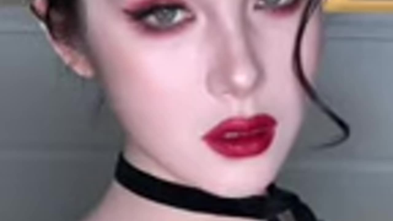 Gorgeous Makeup💄#short