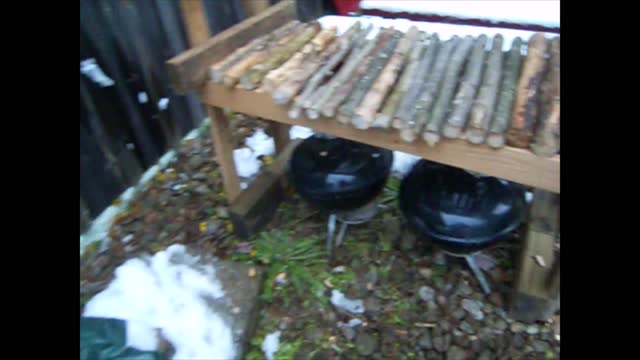 OFF THE GRID LIVING - CAMP HACKS - BUILDING A SMOKER