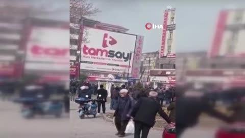 Shembet qendra tregtare