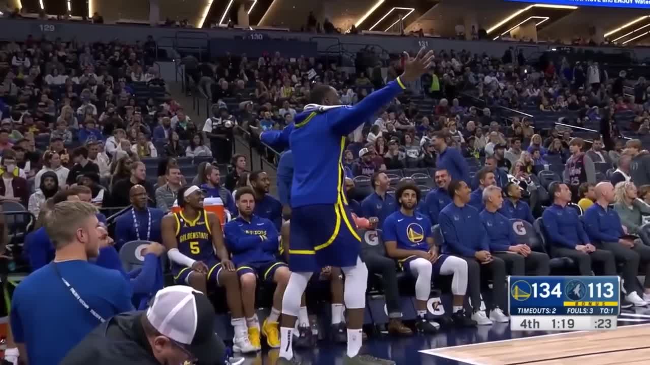 Steph Curry gets tech on purpose after refs didn’t let him and Draymond have fun on the bench