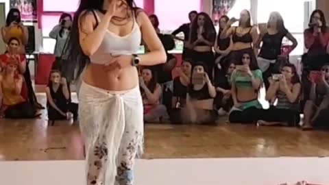 Very hot belly dance beautiful girl 💃 😍 ❤