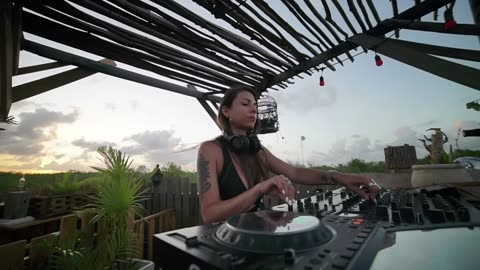 Joy Benitez _ Progressive House Sunset Mix